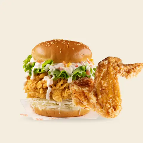 Hình ảnh Combo Burger Gà Xù và Cánh gà Karaage