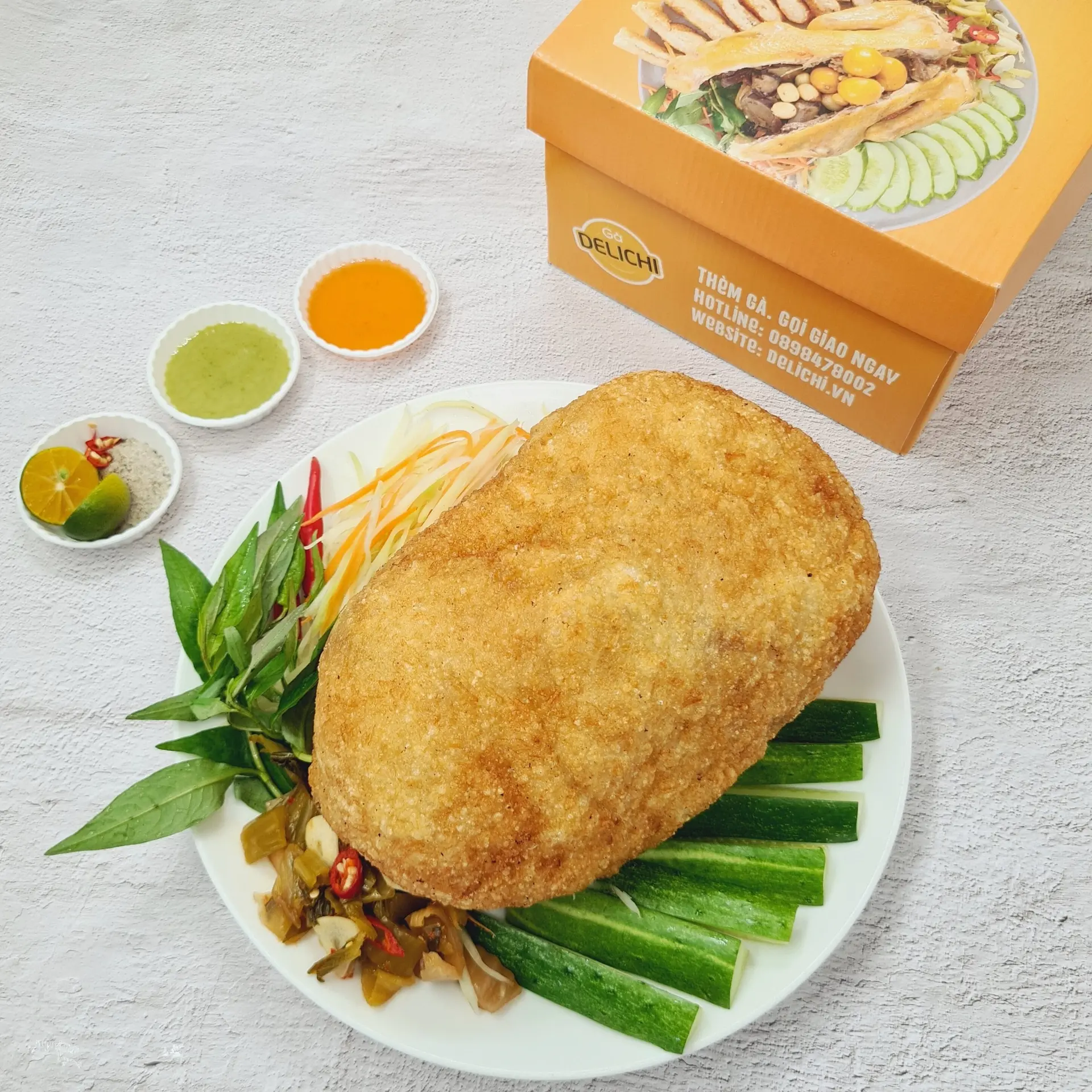 Hình ảnh Gà Bó Xôi - Gà Nguyên Con