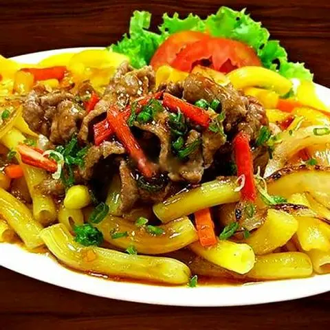 Hình ảnh Nui xào bò