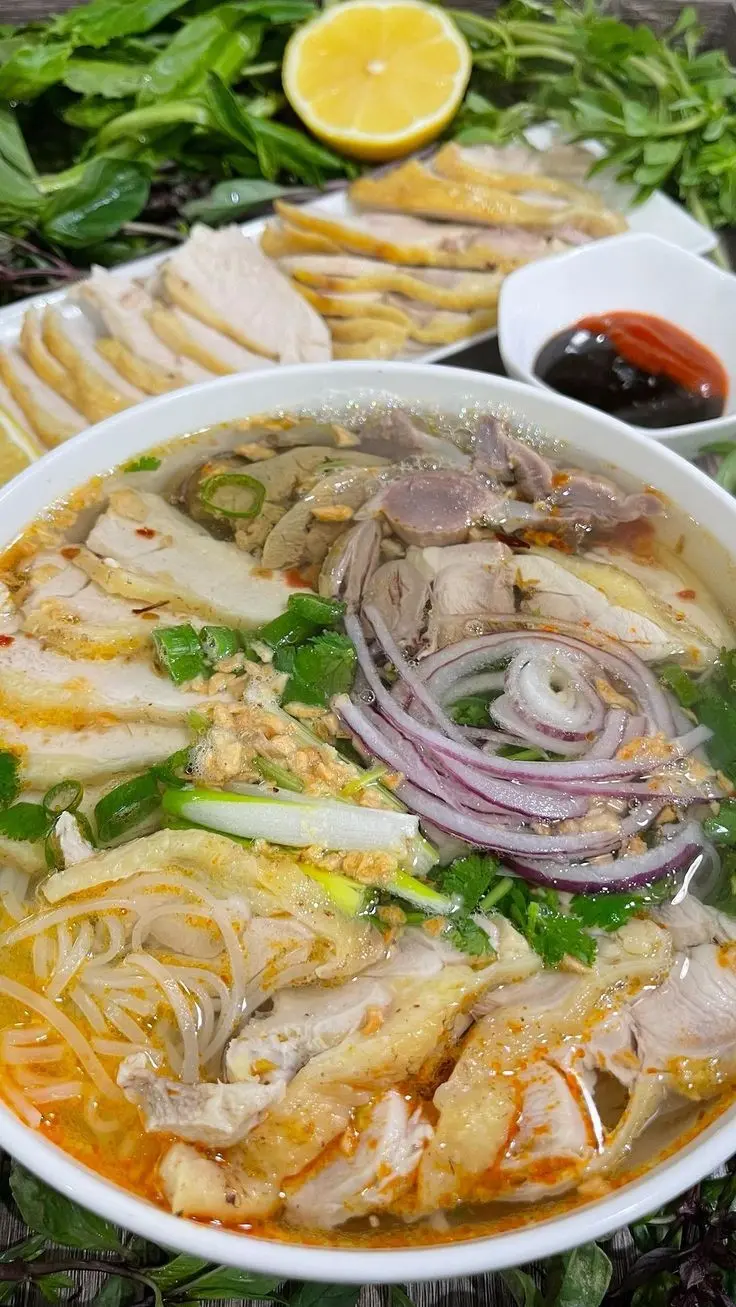 Hình ảnh Phở bò gà