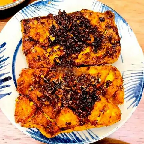 Hình ảnh Cơm đậu hủ chiên muối sả