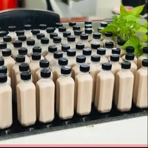Hình ảnh Trà sữa truyền thống chai 250ml