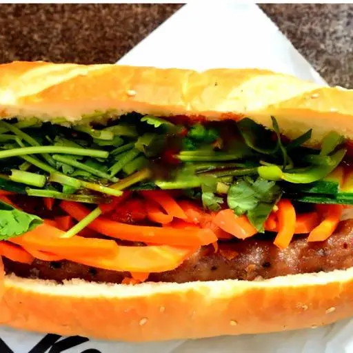 Hình ảnh Bánh mì nem nướng 