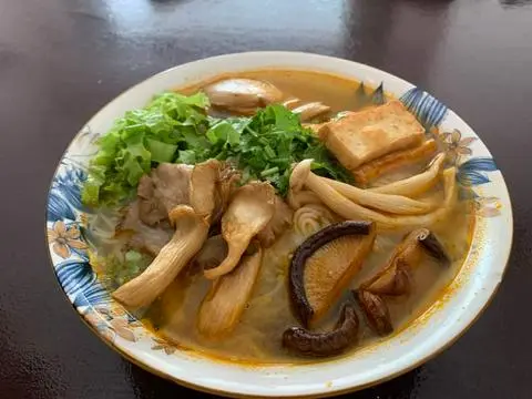 Hình ảnh Bún nấm nước chay