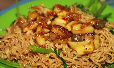 Hình ảnh ốc khế xào mì 