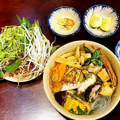 Hình ảnh Miến măng chay