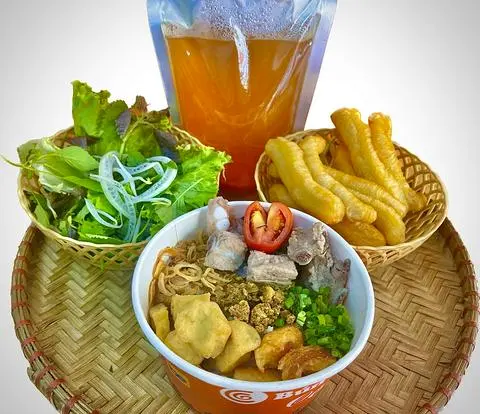 Hình ảnh Bún Riêu Sườn