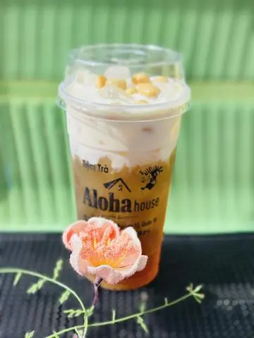 Hình ảnh Trà sen vàng macchiato