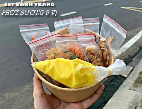 Hình ảnh Bánh tráng phơi sương 9 vị