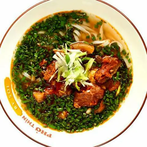 Hình ảnh Phở Xốt Vang Gân