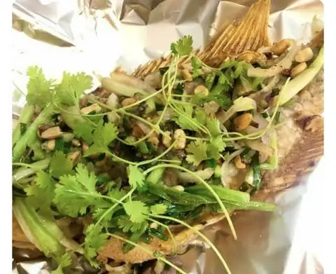 Hình ảnh Cá điêu hồng chiên xù
