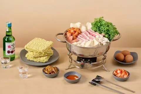 Hình ảnh Lẩu kim chi lớn