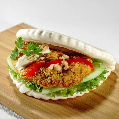 Hình ảnh Bao kẹp thịt gà nướng Mã Lai