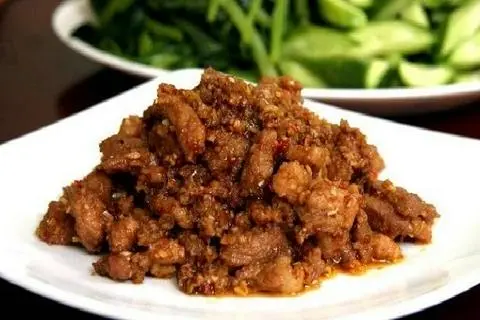 Hình ảnh Cơm ba rọi xào mắm ruốc