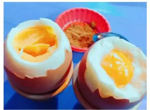 Hình ảnh Trứng luộc lòng đào - 3 trứng
