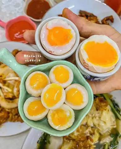 Hình ảnh trứng cút lòng đào - 10 trứng
