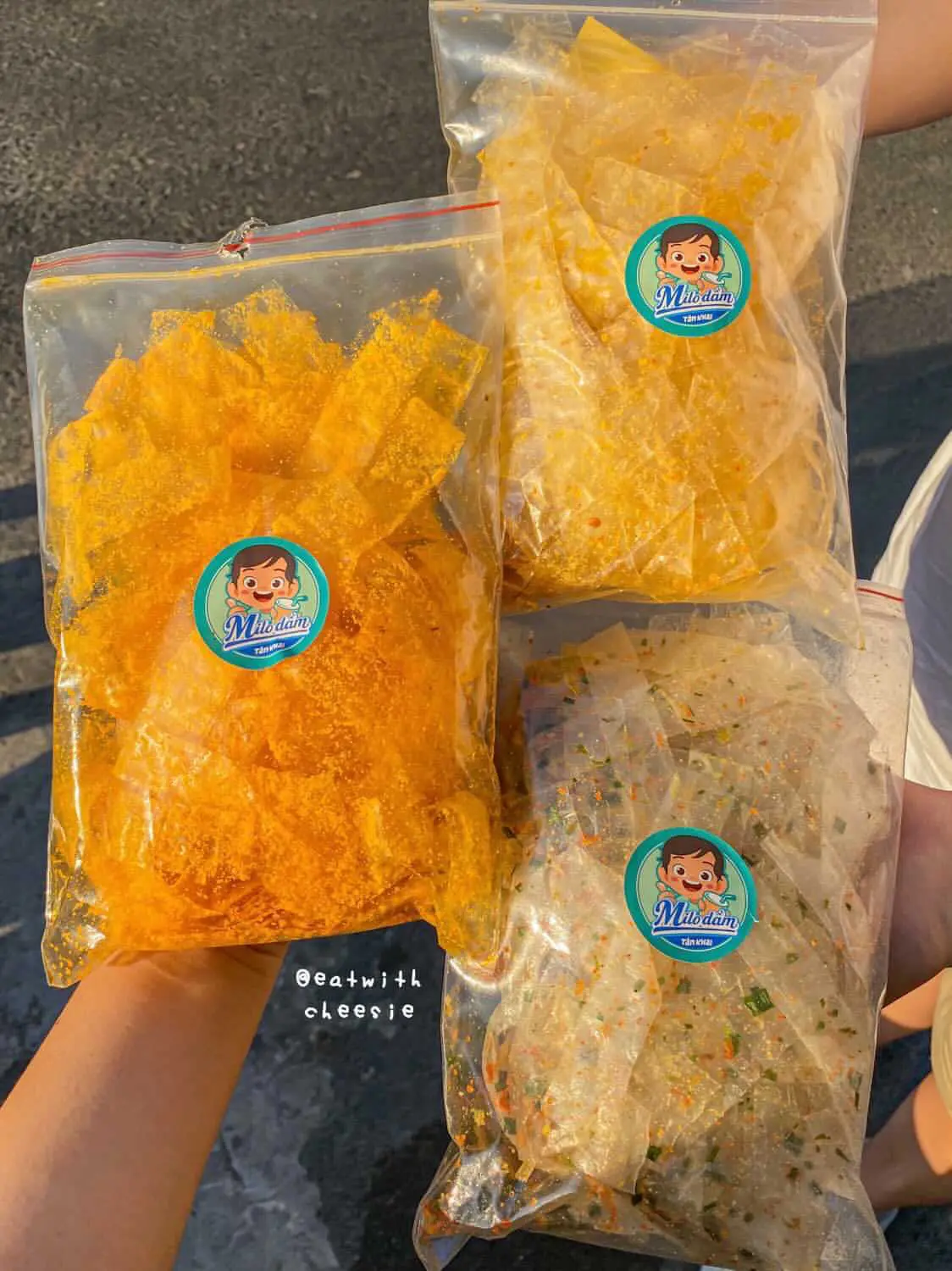 Hình ảnh Combo ăn vặt 3 bánh tráng + 1 cơm cháy