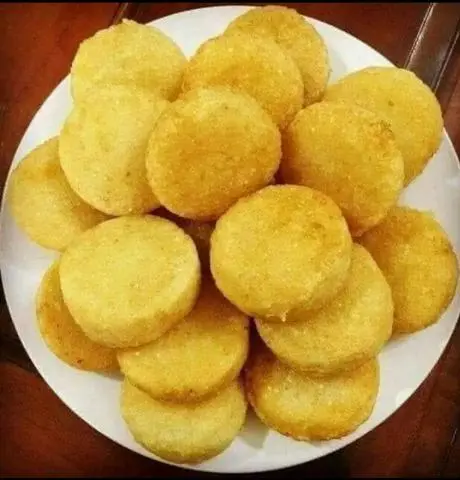 Hình ảnh Xôi chiên phồng 6 miếng 