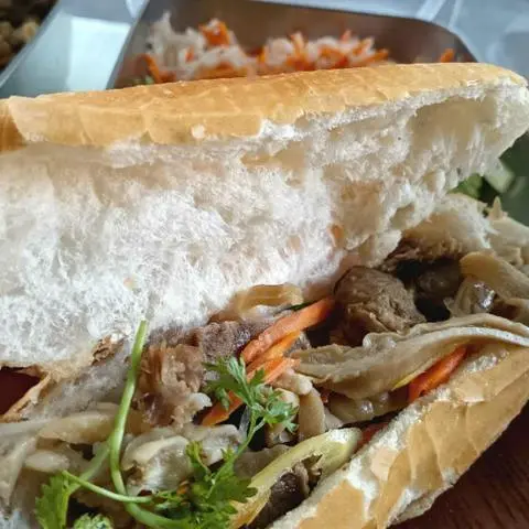 Hình ảnh Bánh mì phá lấu