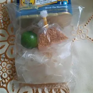 Hình ảnh Bánh Tráng Muối Tôm