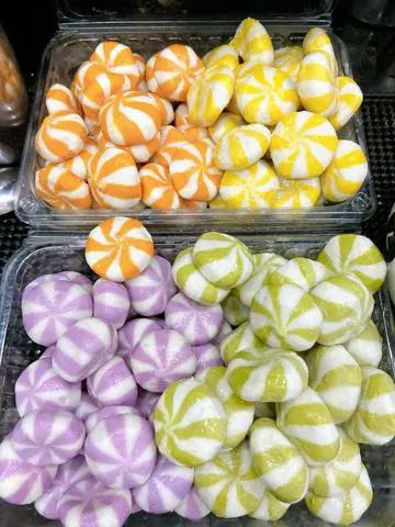 Hình ảnh Bánh bao trứng cá