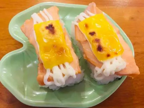 Hình ảnh Cá hồi nướng phô mai