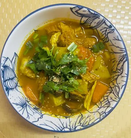 Hình ảnh Cơm Cà Ri ( Đặt Biệt )