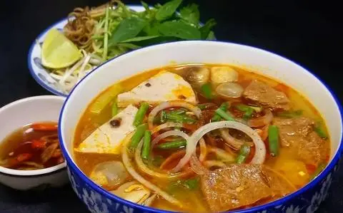 Hình ảnh bún huế chay(không kèm tô muỗng đũa)