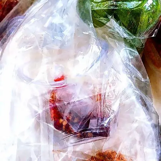 Hình ảnh Bánh tráng tắc chua cay