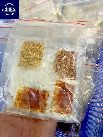 Hình ảnh Bánh Tráng Phơi Sương Sa Tế Muối Tôm - Tỏi Siêu Ngon