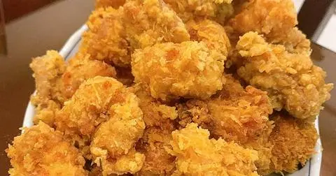 Hình ảnh CƠM GÀ LĂN BỘT  {   NHỎ   }