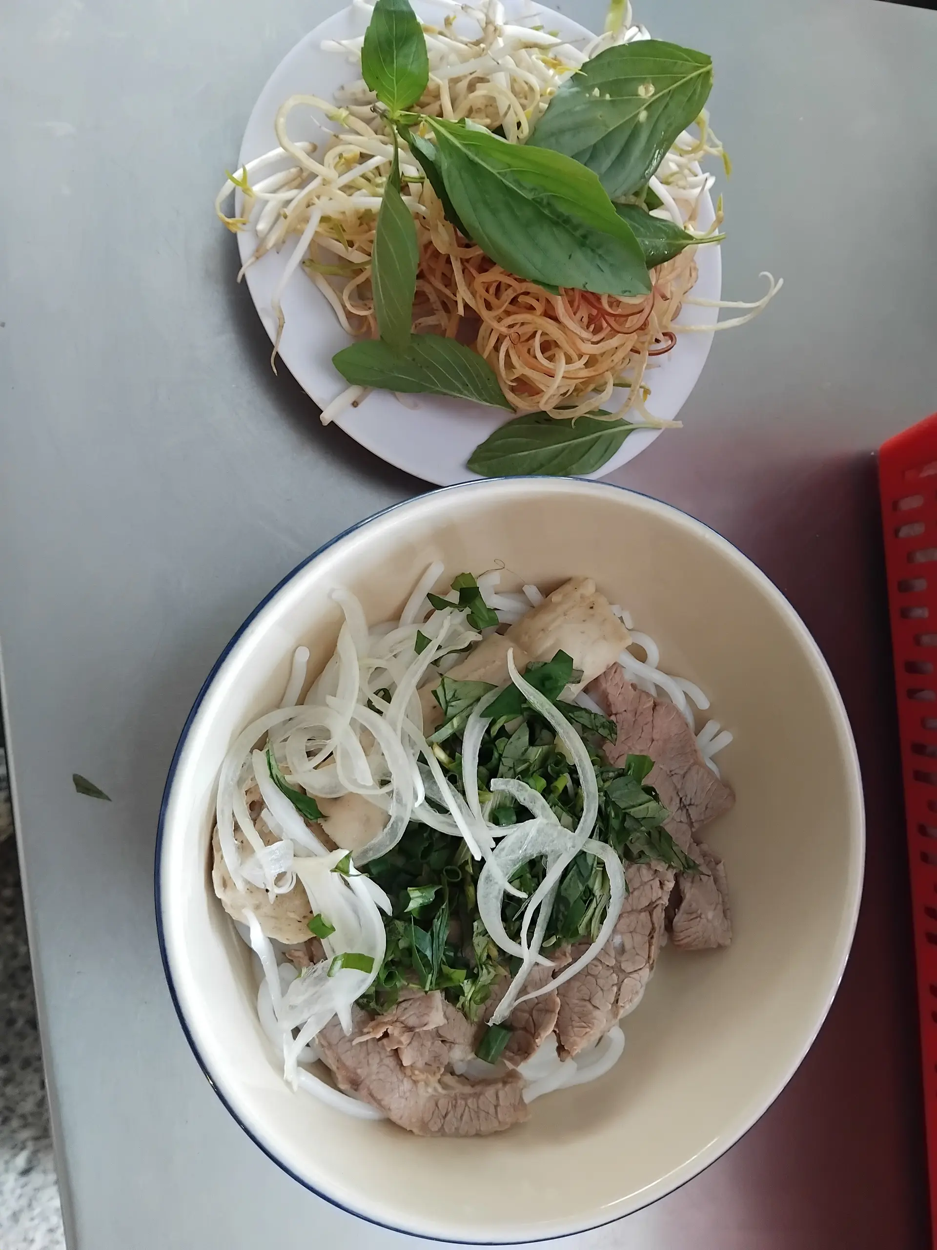 Hình ảnh bún bò nạm chả