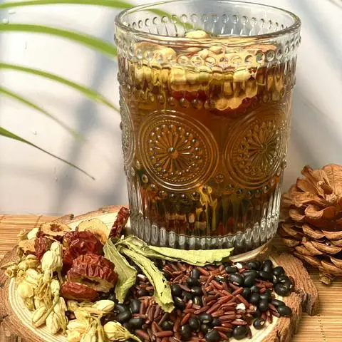 Hình ảnh Trà đậu đen gạo lứt (nóng)