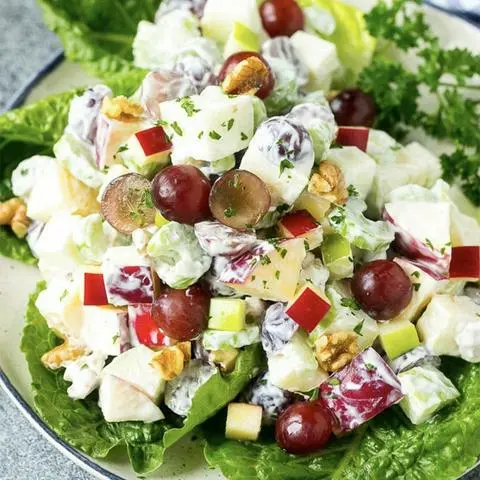 Hình ảnh salad trái cây xốt mayonnaise