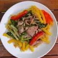 Hình ảnh Nui xào heo
