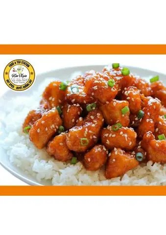 Hình ảnh Cơm Gà viên Sốt Bơ Cay