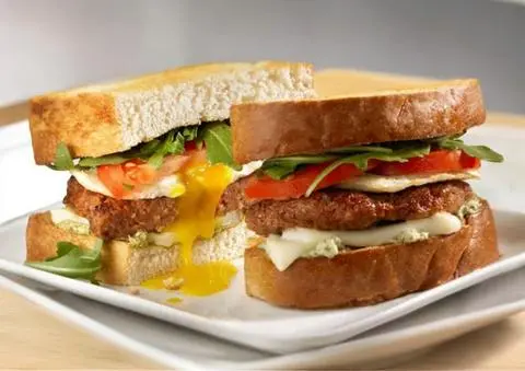 Hình ảnh Sandwich bò trứng