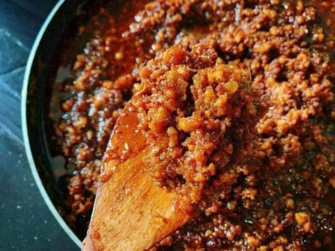 Hình ảnh Thịt Chưng Mắm Tép 500 gr