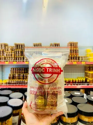 Hình ảnh Bánh tráng muối nhuyễn hành phi khô bò cao cấp