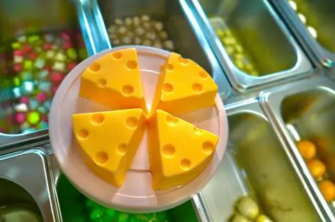 Hình ảnh Phô Mai Jerry Nhân Socola Tan Chảy