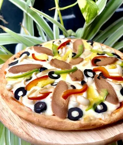 Hình ảnh Pizza Ngũ sắc - Tặng 1 chai Coca