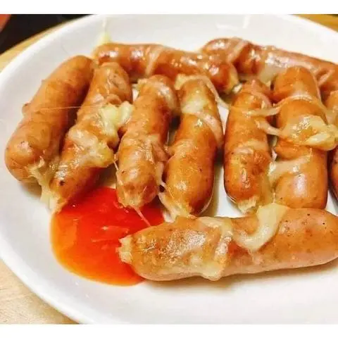 Hình ảnh Xúc Xích Phô Mai Chiên