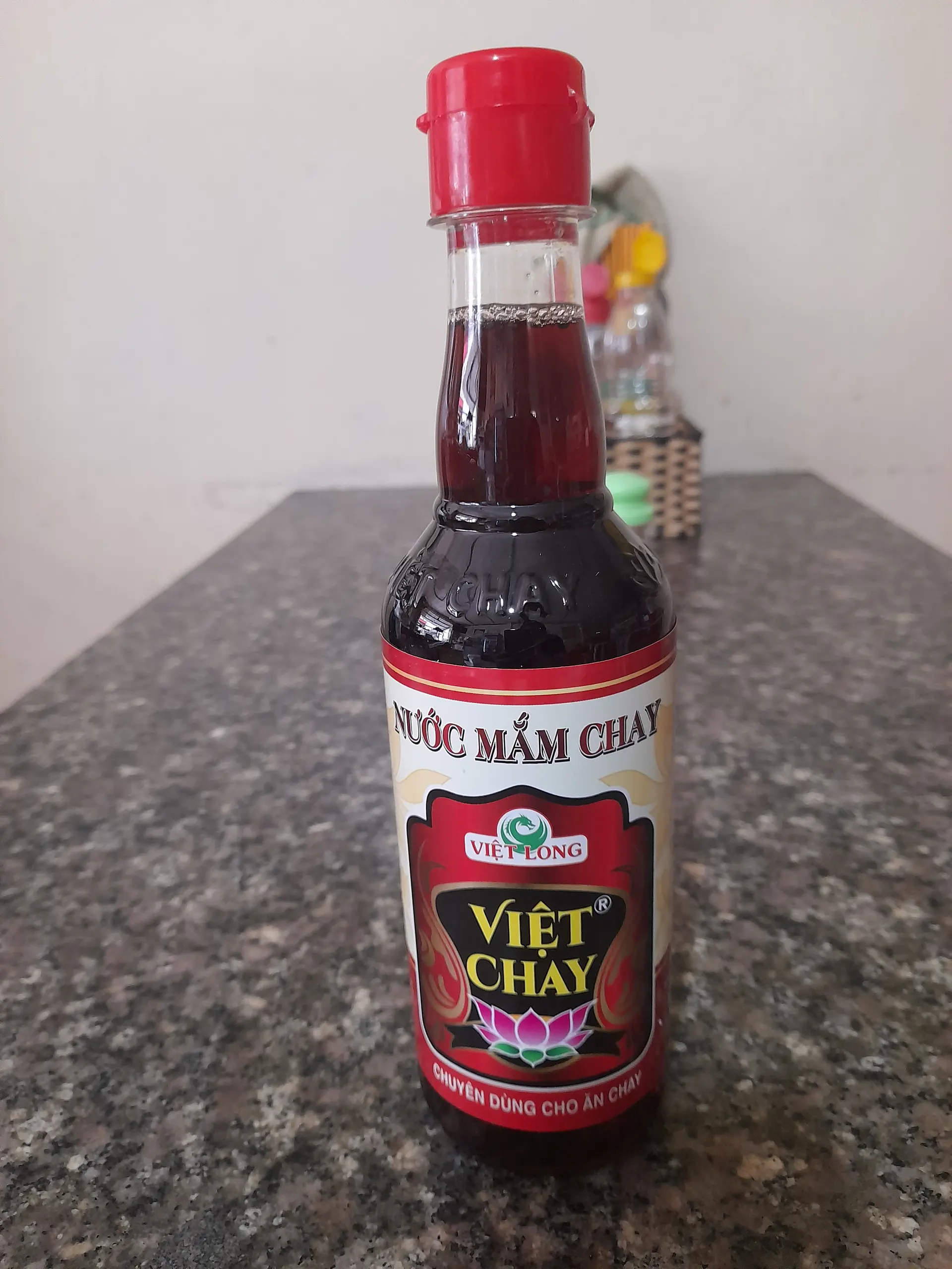 Hình ảnh nước mắm chay VIỆT CHAY 500g 