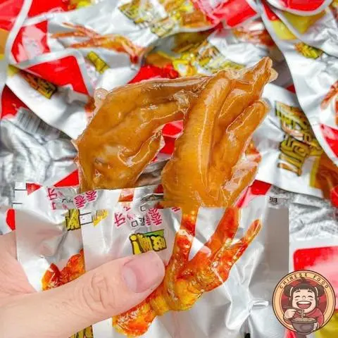 Hình ảnh Chân gà cay Tứ Xuyên (32g)