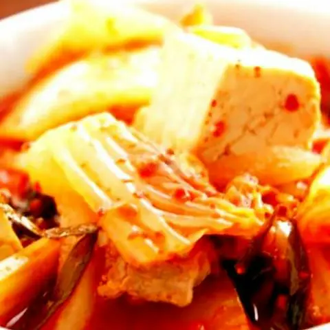 Hình ảnh Canh Kim Chi Đậu Phụ