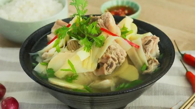 Hình ảnh Canh sườn hầm măng