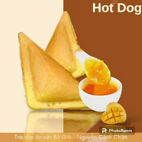 Hình ảnh Hot dog chấm sốt xoài