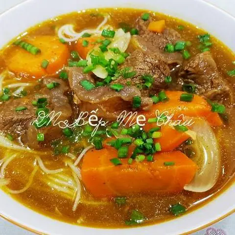 Hình ảnh hủ tíu mì bò kho