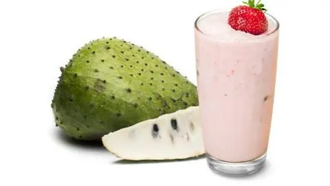 Hình ảnh Sinh tố dâu mãng cầu 