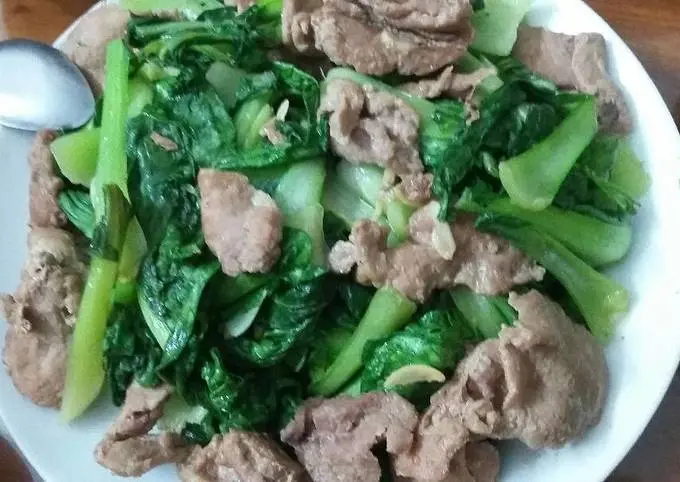 Hình ảnh Cơm bò xào cải ngọt + Trà tắc